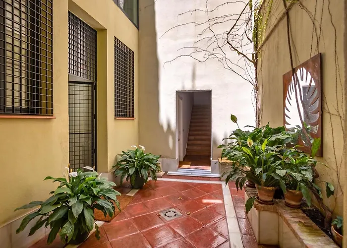 Museum Duplex And Patios, Historical Center, 8 Pax